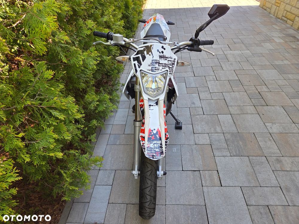 Aprilia SX - 9