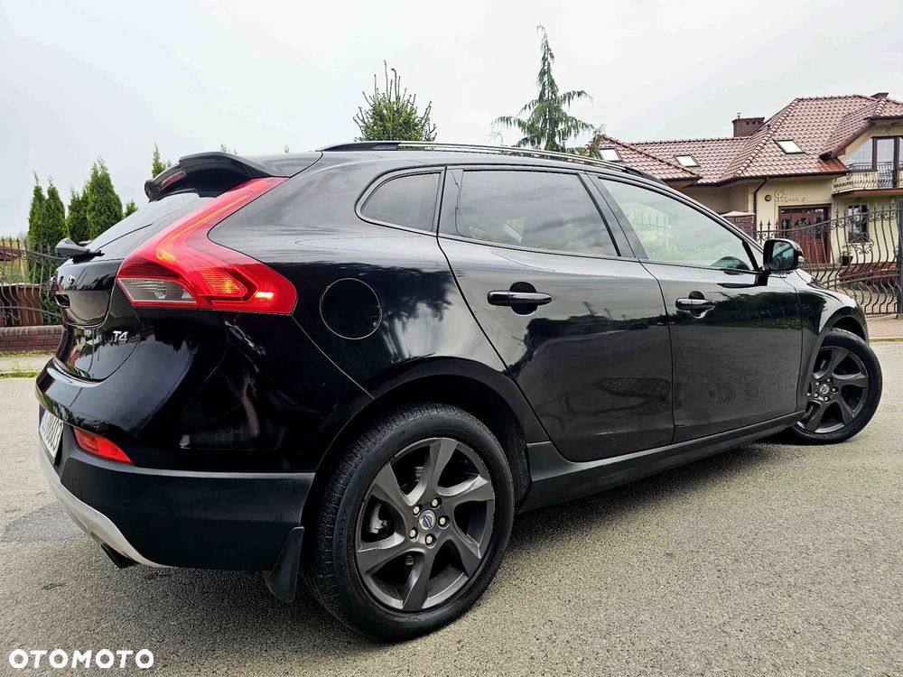 Volvo V40 Cross Country T4 Powershift Summum - 4