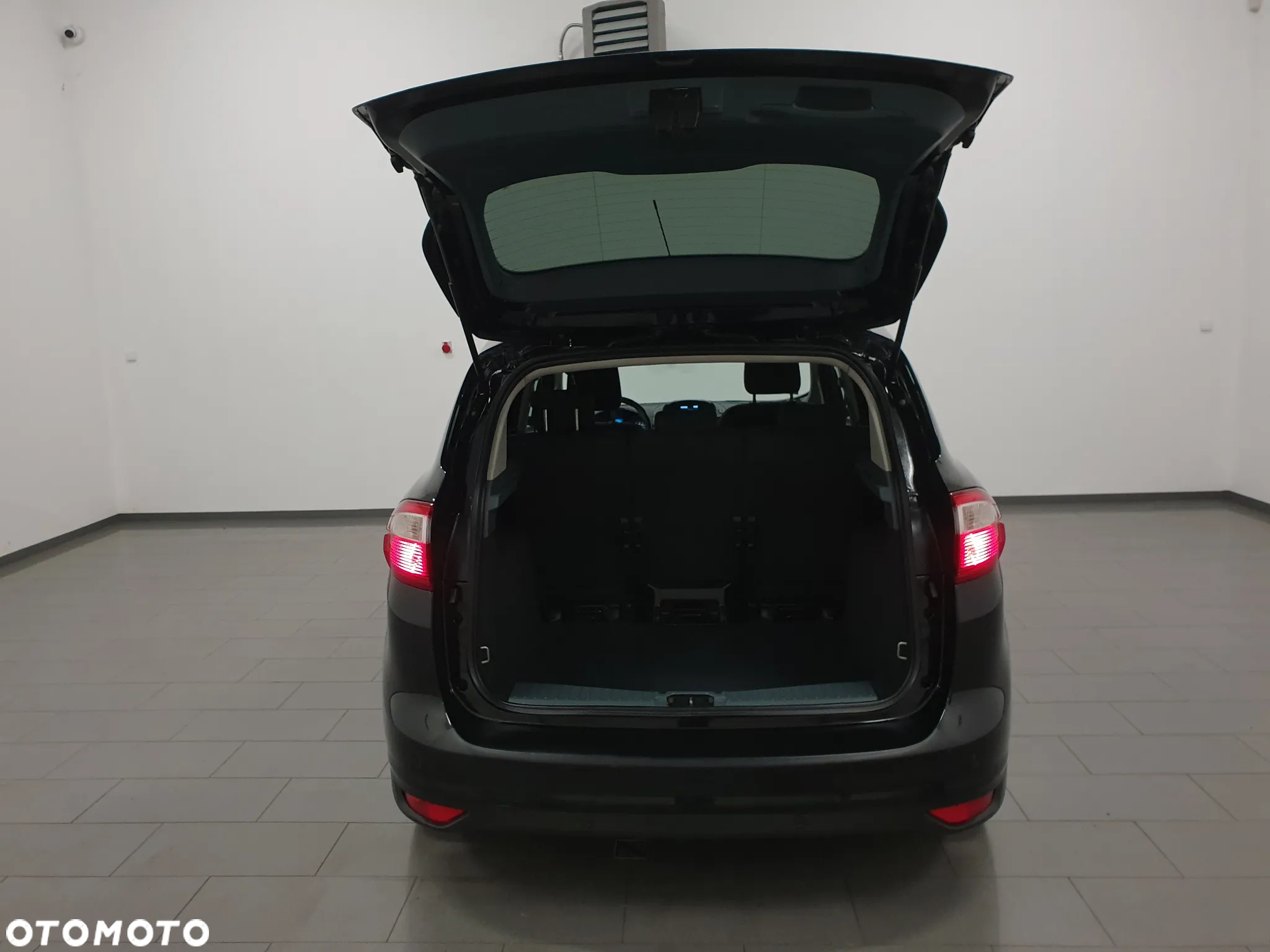 Ford C-MAX 1.6 TDCi Titanium - 8