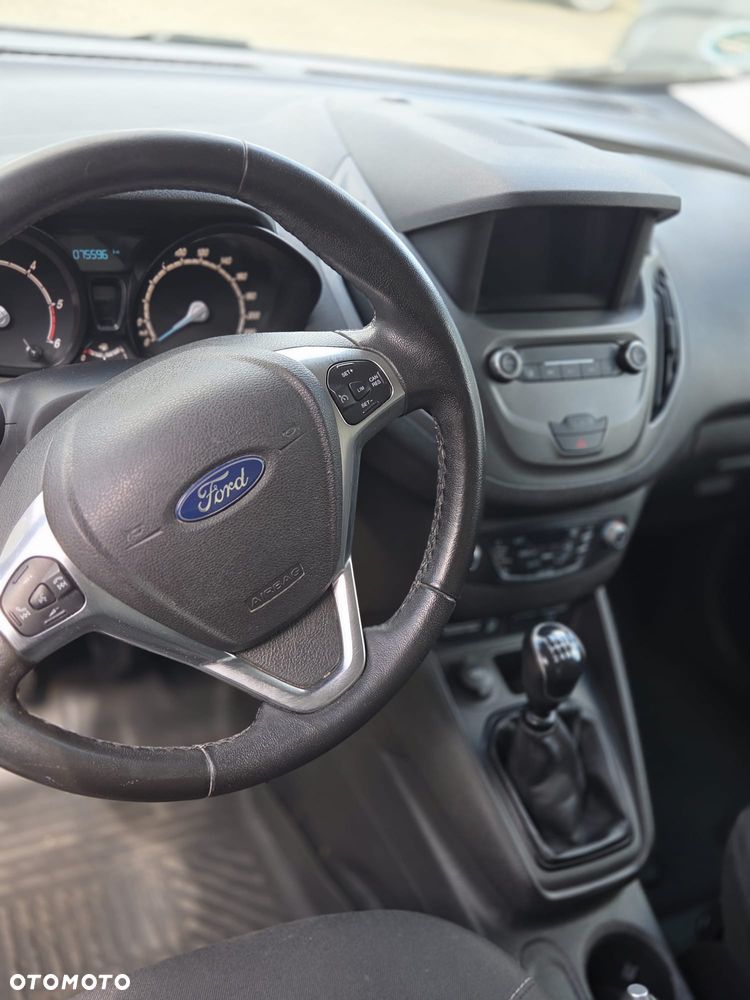 Ford Transit Courier Trend - 19