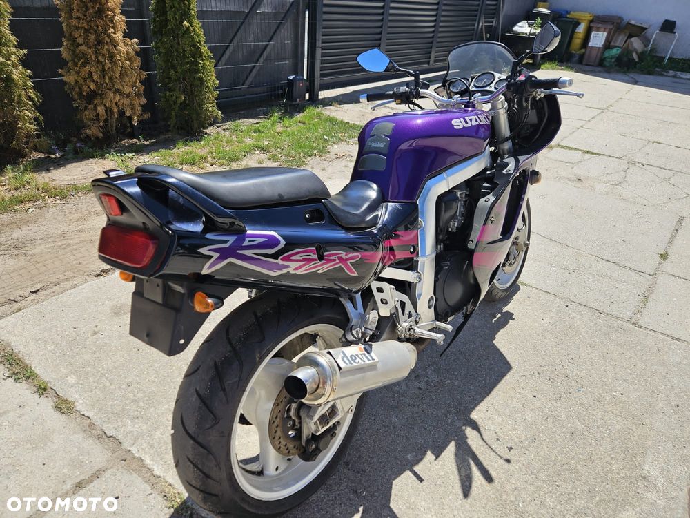 Suzuki GSX-R - 3