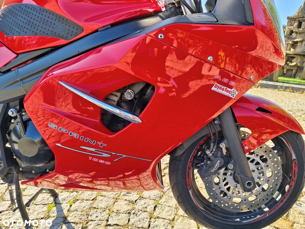 Triumph Sprint - 10