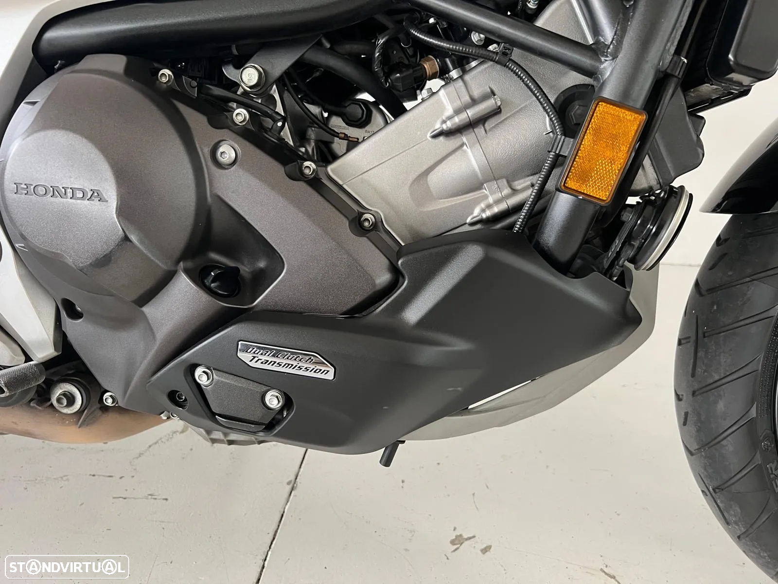 Honda NC750X DCT - 8