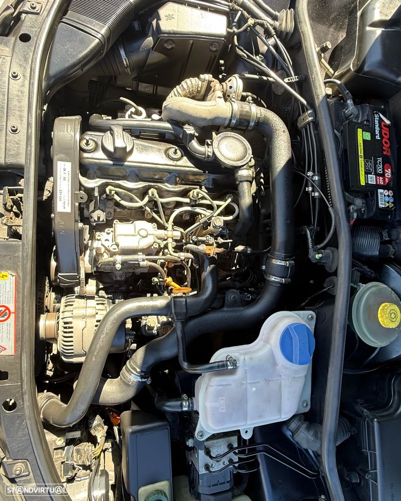 Audi A4 Avant 1.9 TDI Attraction - 11