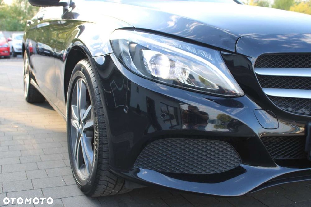 Mercedes-Benz Klasa C - 16