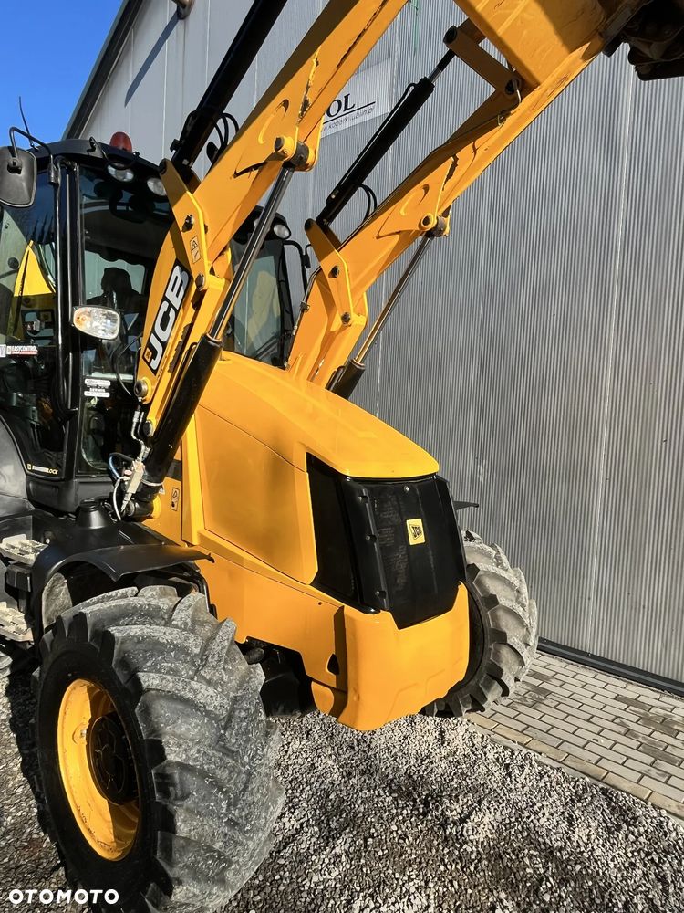 JCB 3CX CONTRACTOR - 3
