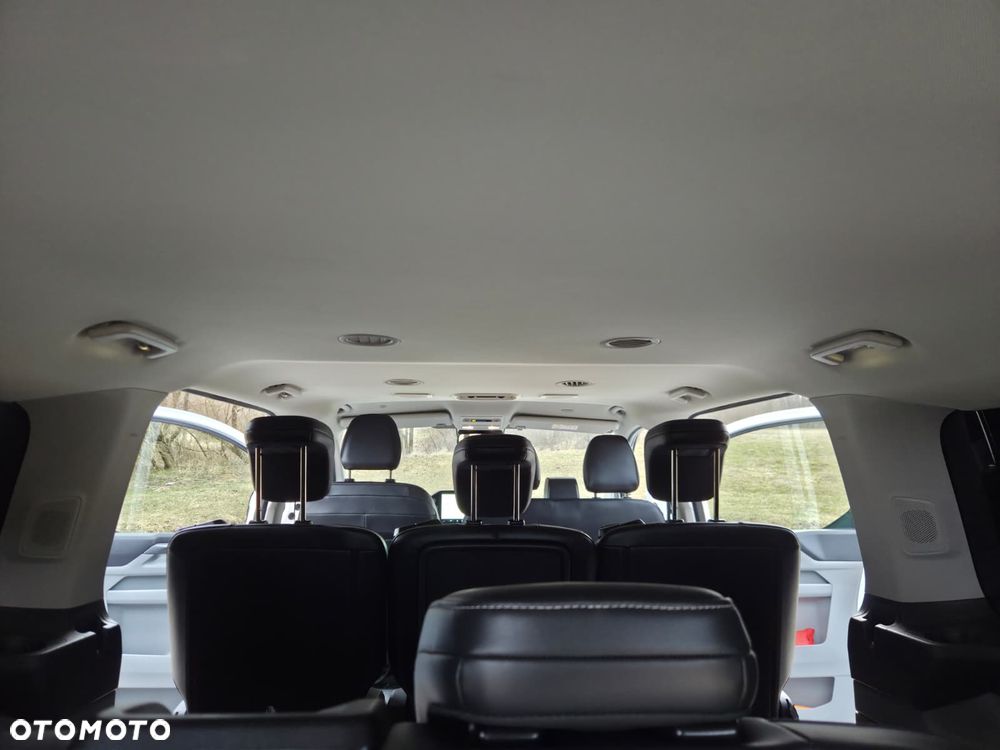 Ford Tourneo Custom L2H1 VA Titanium - 34