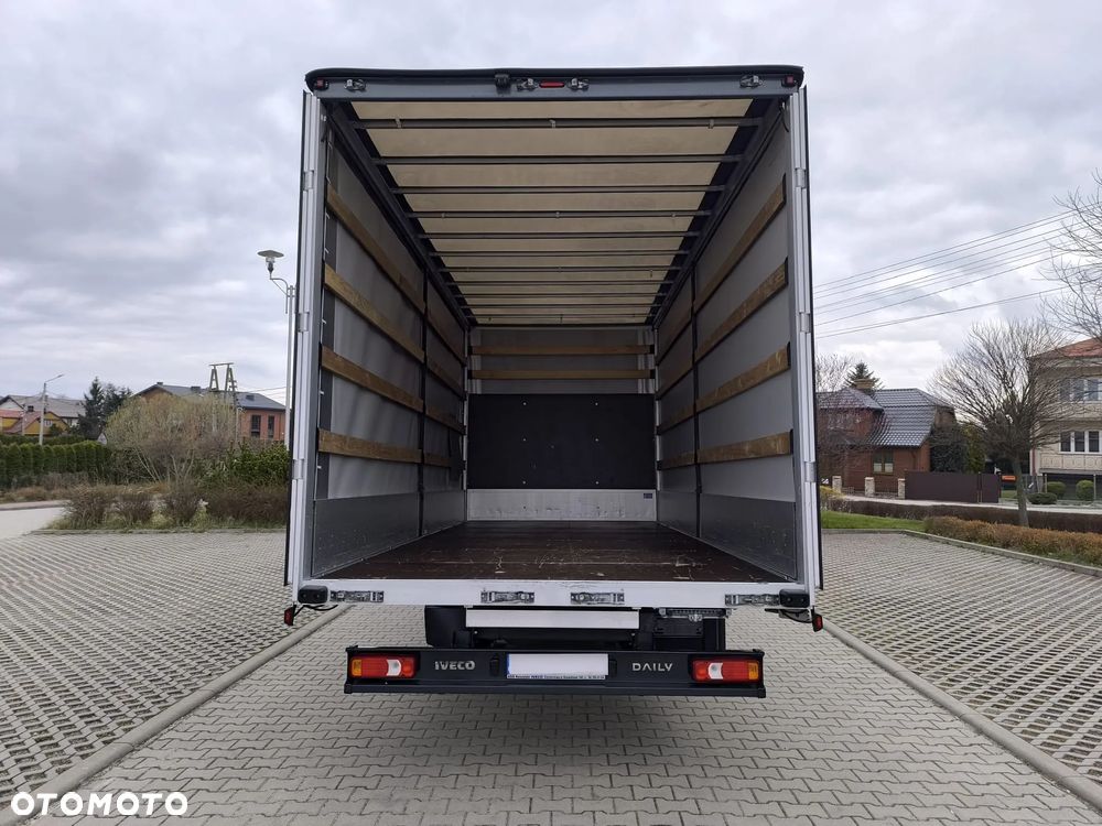 Iveco Daily 70C21, Automat, Sypialnia Tylna, 2 Łóżka, 15 Palet, Firana! - 10