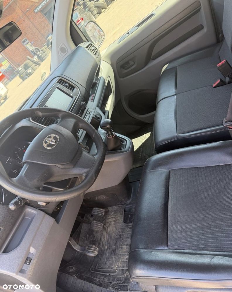 Toyota ProAce 1,5-l-D-4D L1 (6-Si.) - 14