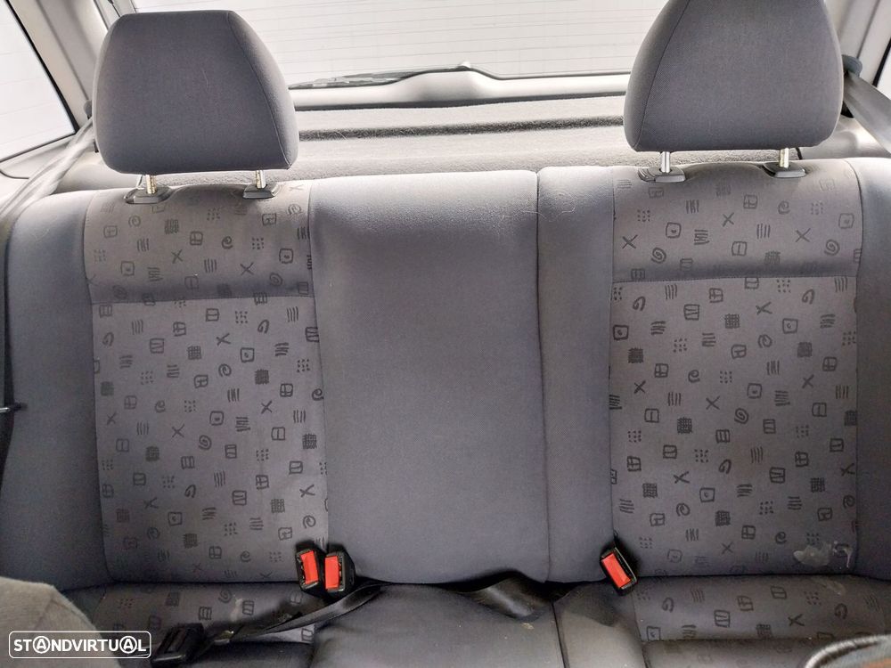 SEAT Ibiza 1.0 Passion - 10