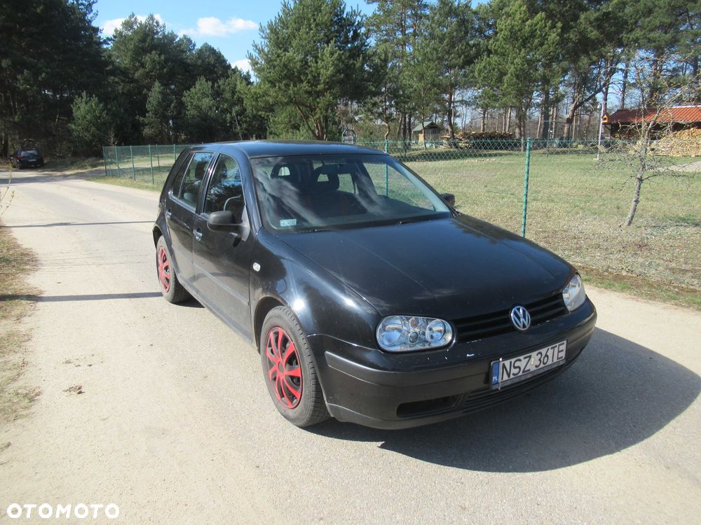 Volkswagen Golf - 5