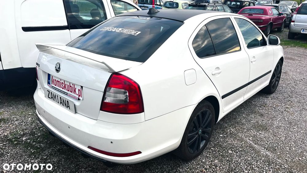Skoda Octavia 2009 photo 4
