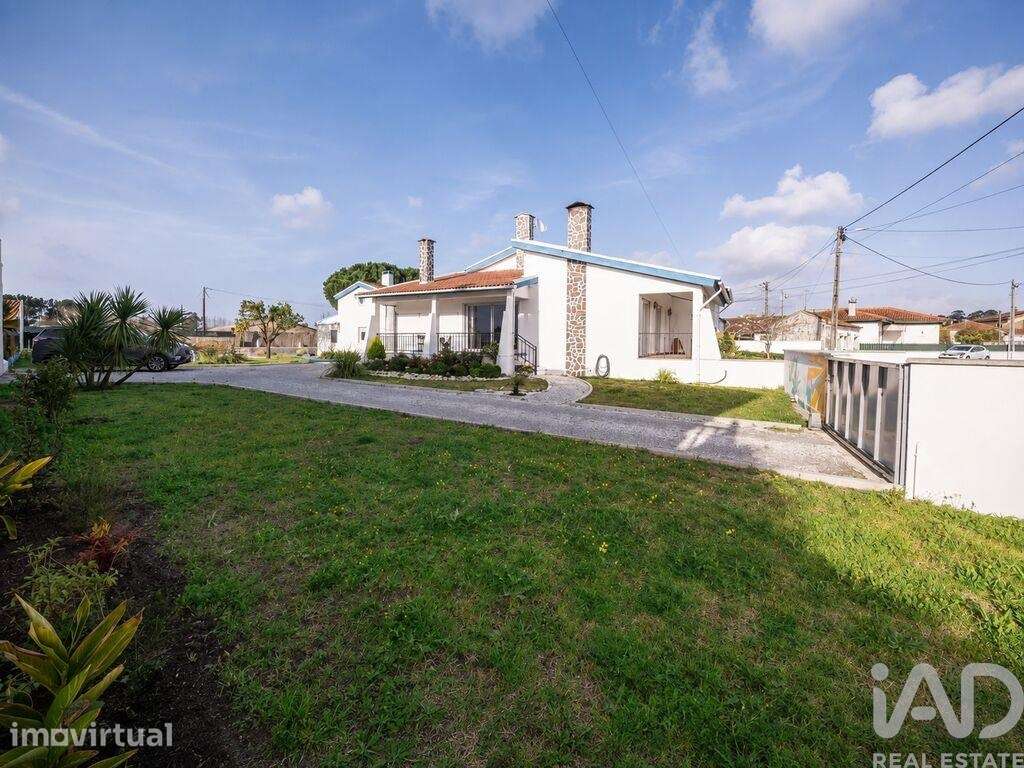 Casa / Villa T2 em Febres - Grande imagem: 2/35