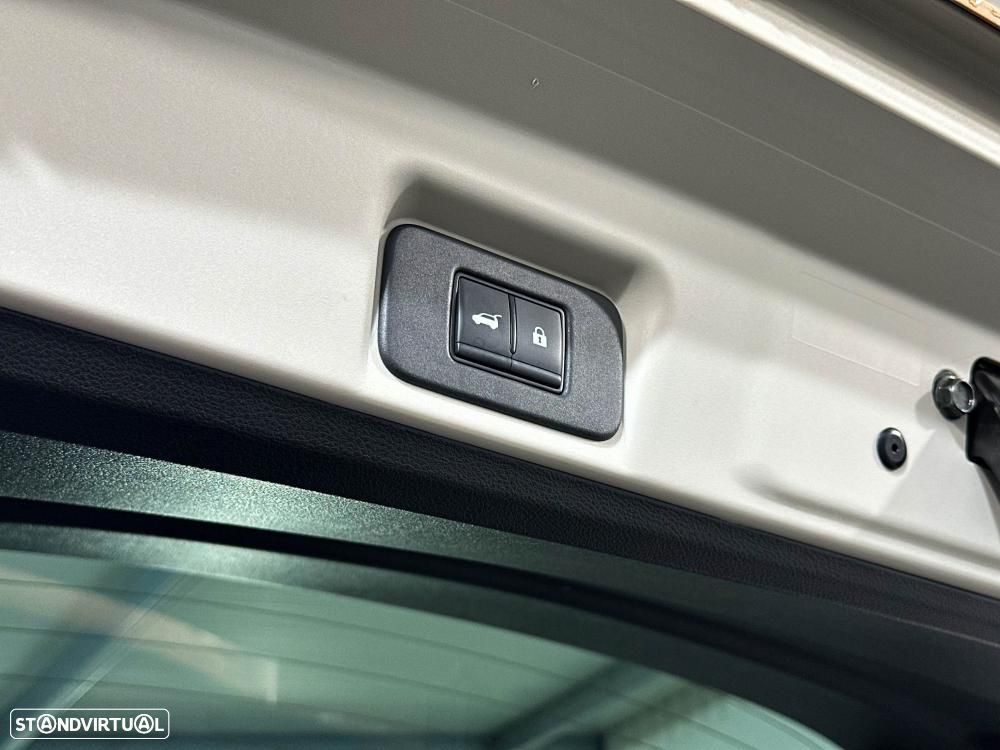 Nissan Ariya 87 kWh E-4ORCE AWD Advance Pack - 48