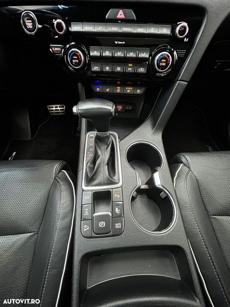 Kia Sportage 2,0 CRDI AWD Aut. GT Line - 29