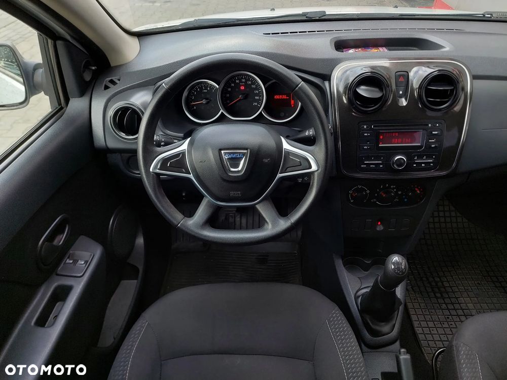 Dacia Sandero - 17