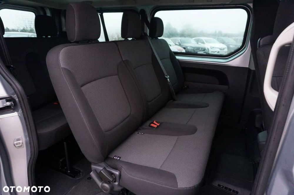 Renault Trafic - 10