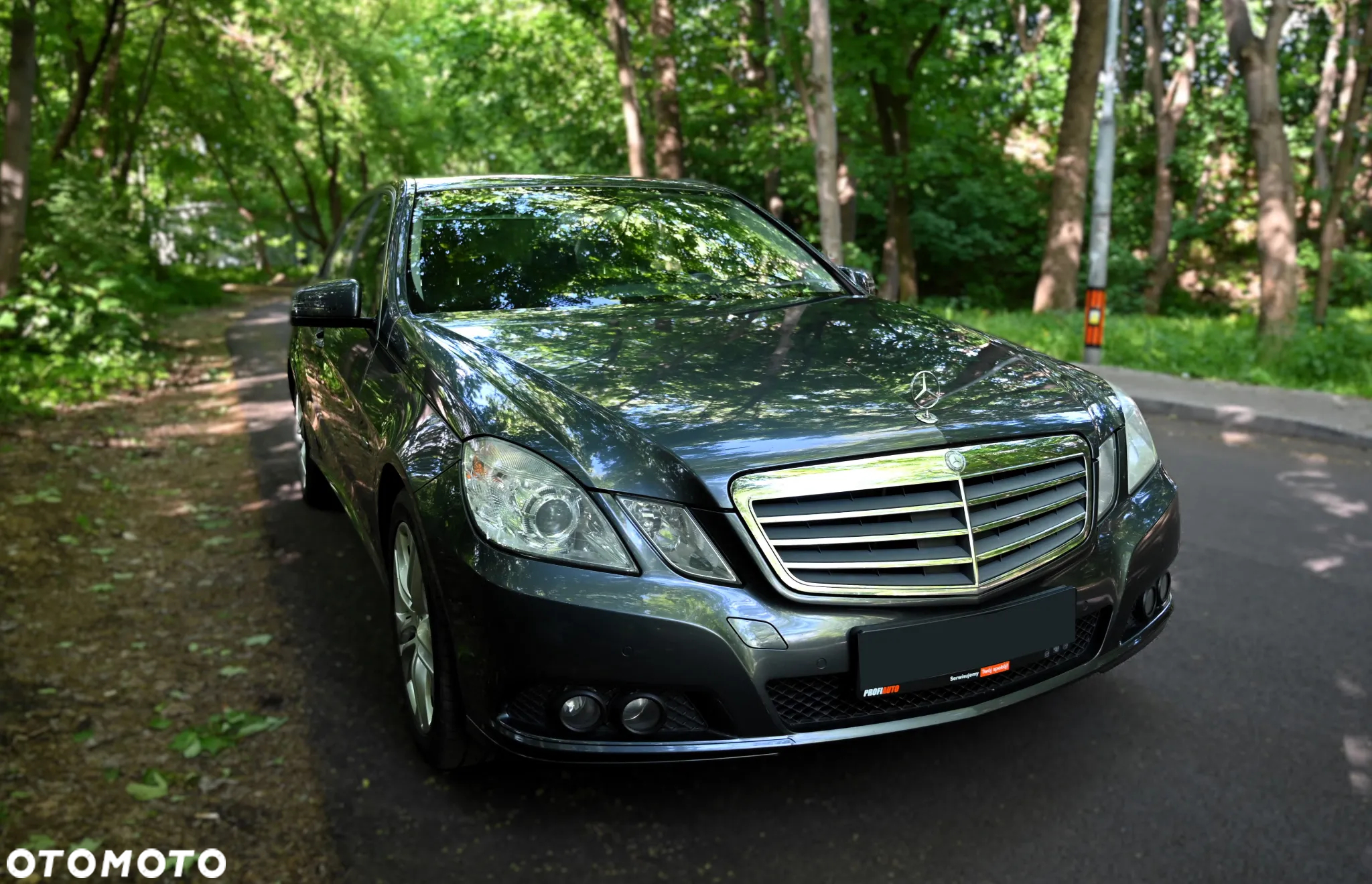 Mercedes-Benz Klasa E - 6