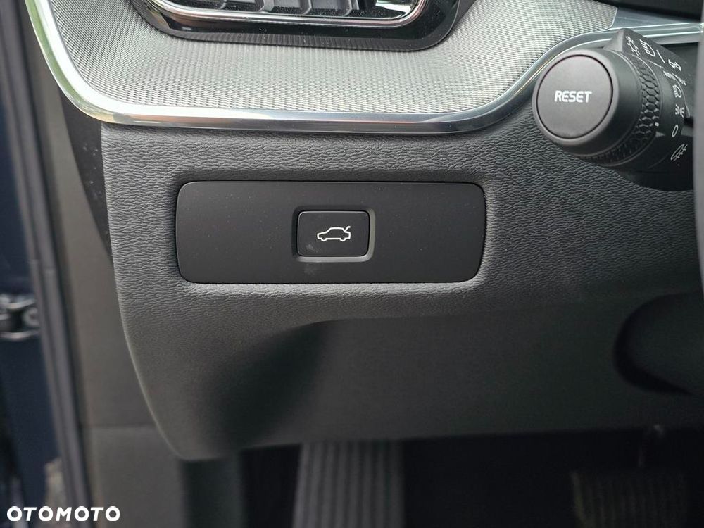 Volvo XC 60 B5 B AWD Plus Bright - 14