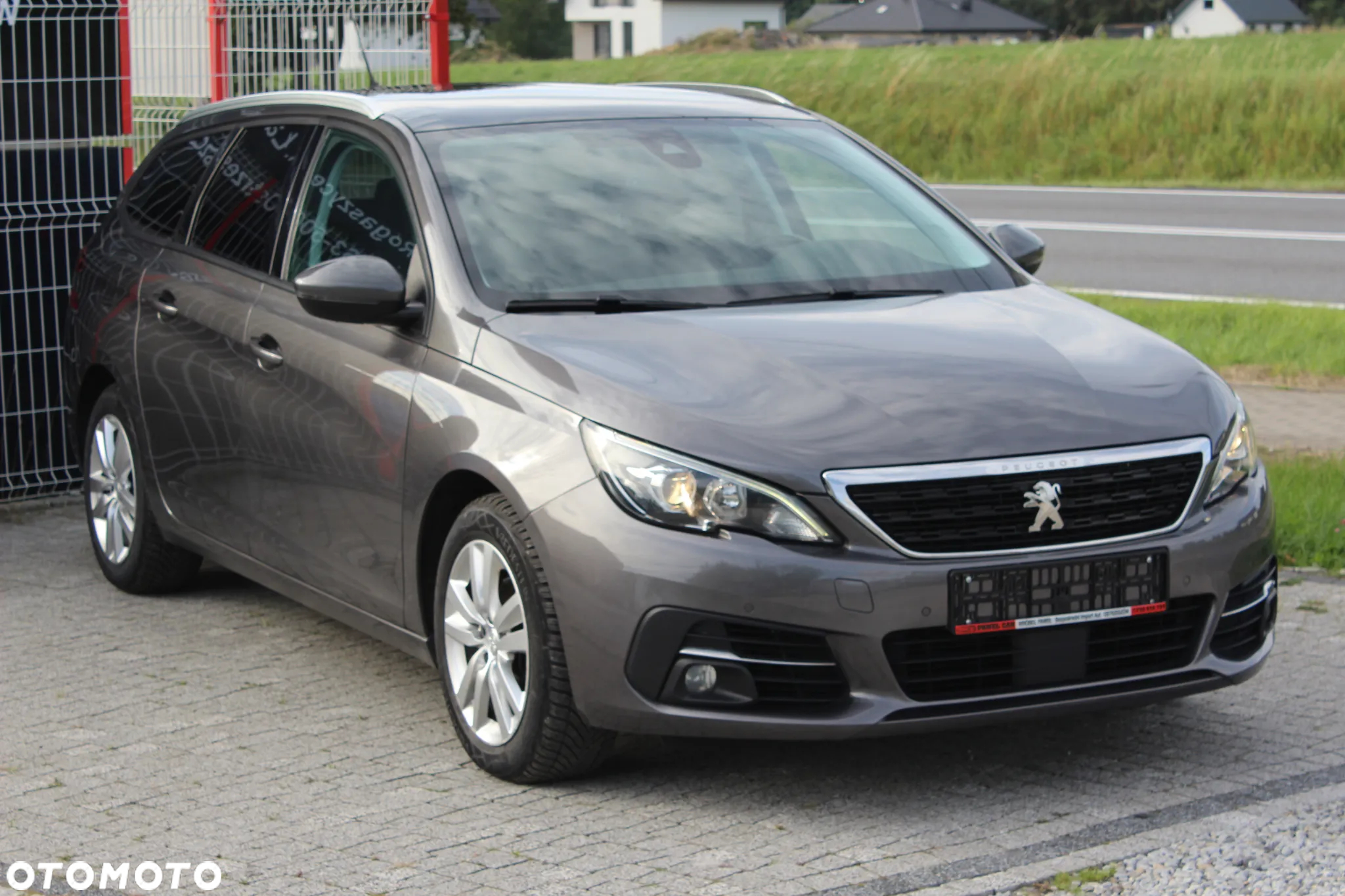 Peugeot 308 SW BlueHDi 130 Stop & Start Active - 3