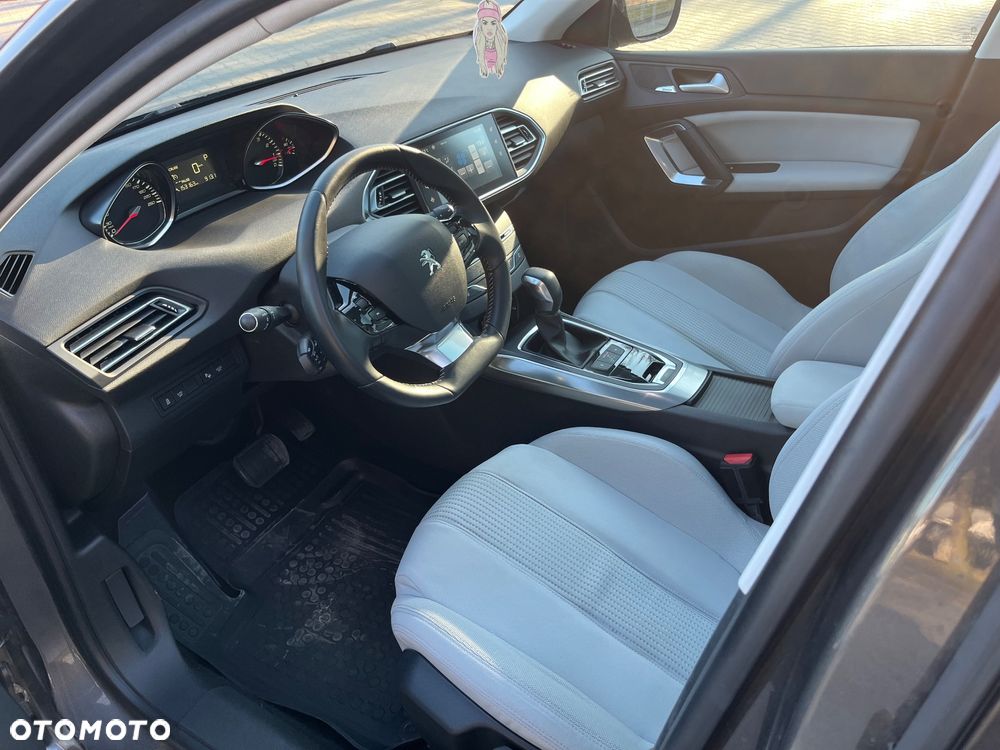 Peugeot 308 1.2 PureTech Allure S&S EAT6 - 27