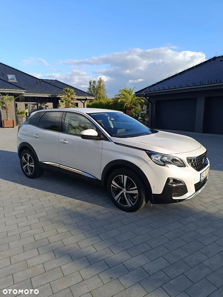 Peugeot 3008 1.6 PureTech GPF Allure S&S EAT8 - 13