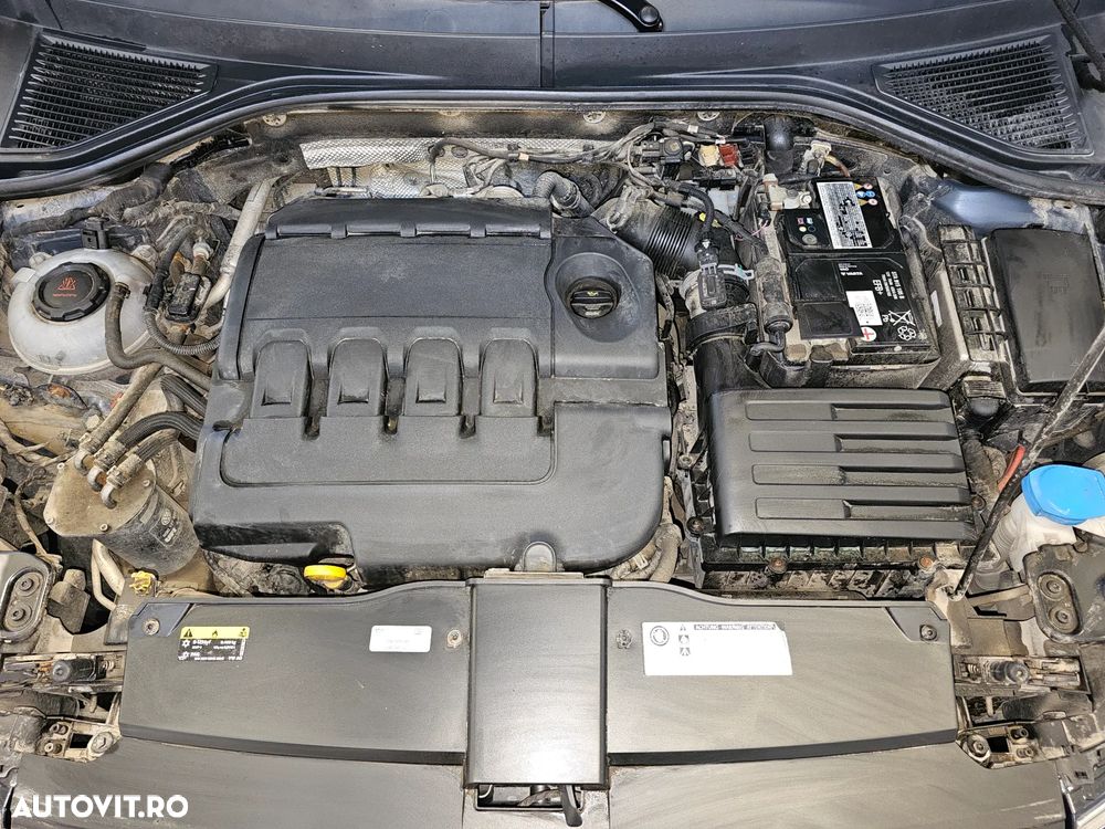 Volkswagen T-Roc 1.6 TDI Base - 11