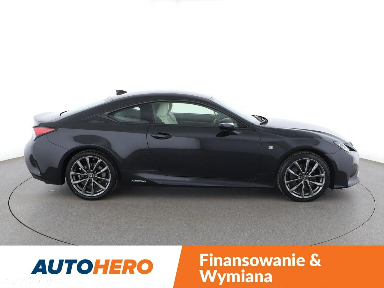 Lexus RC 300h F Sport - 9