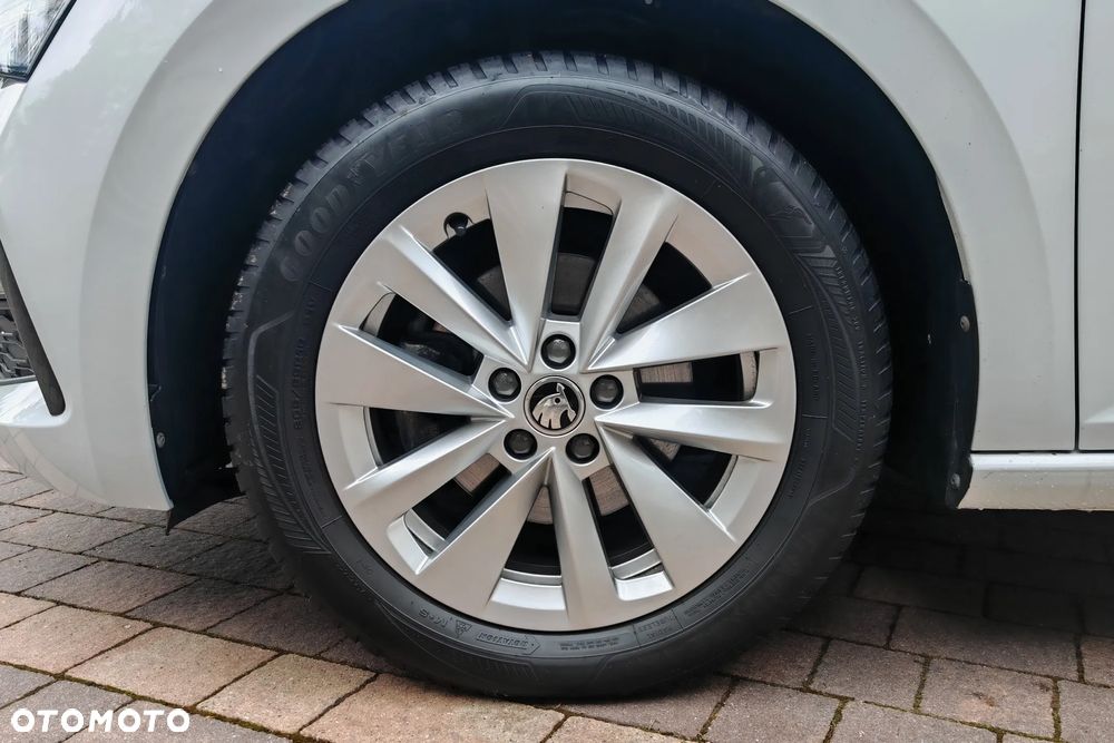 Skoda Scala 1.0 TSI Ambition DSG - 36