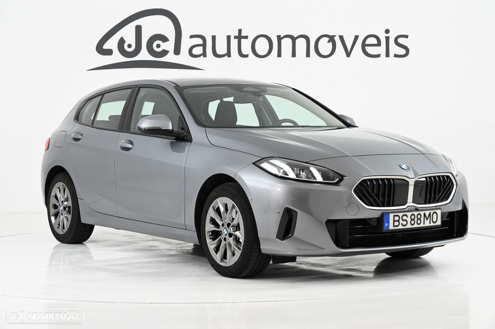 BMW 116 Standard - 1