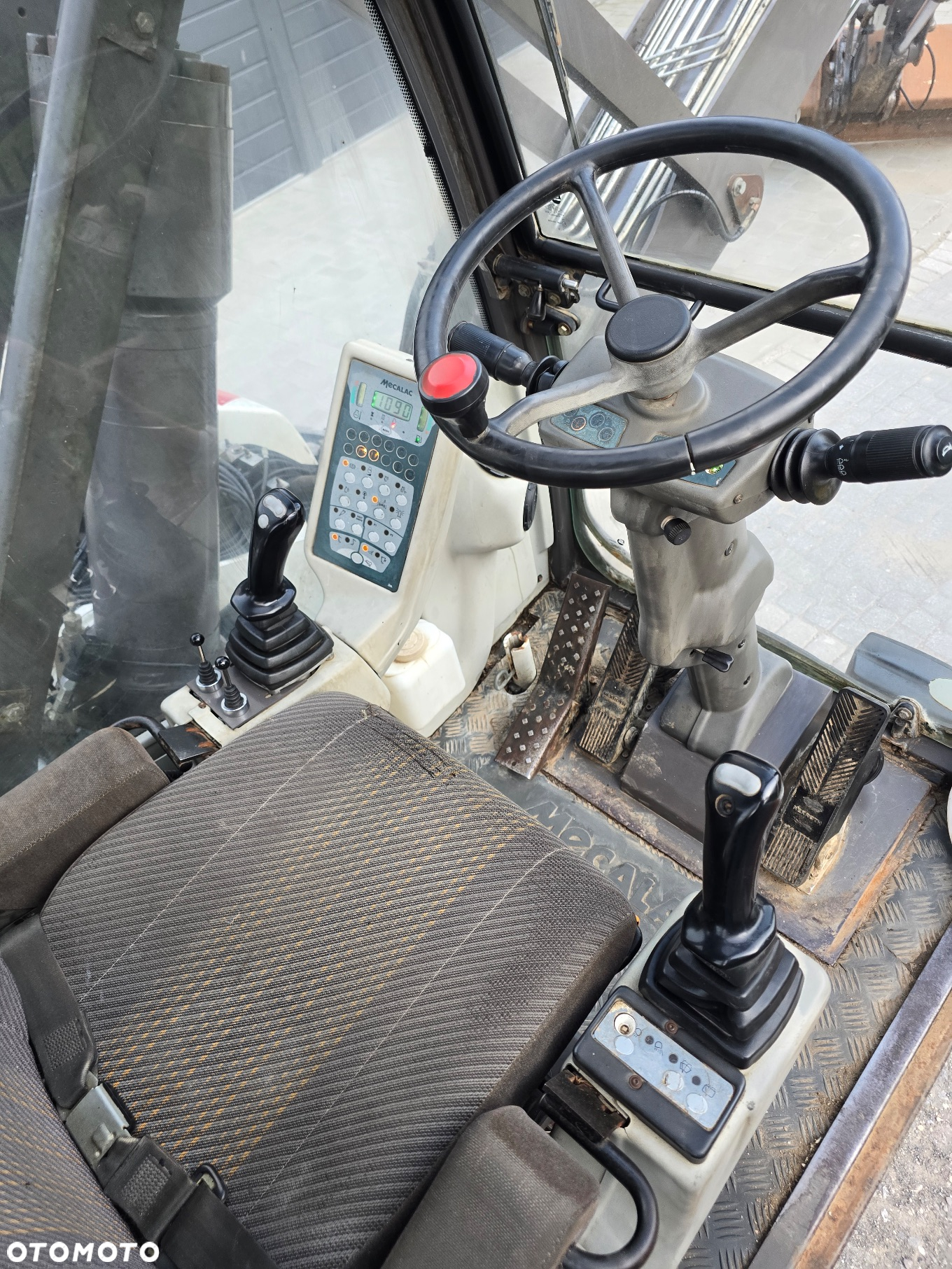 Mecalac 12 MXT - 21