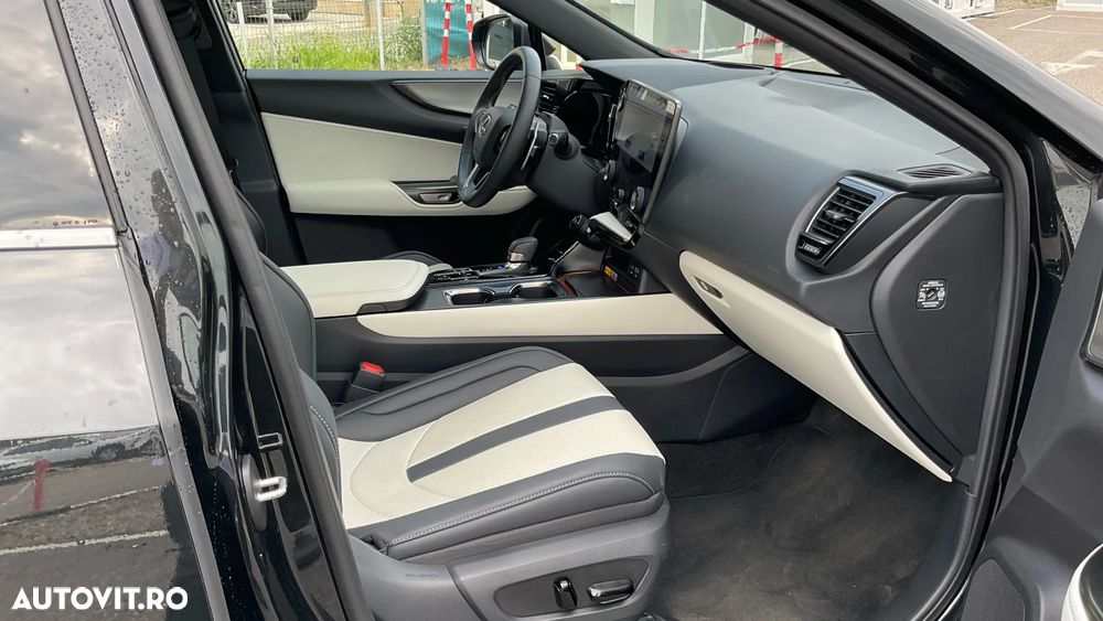 Lexus Seria NX 350h AWD 2.5 TNGA HV 25H CVT F Sport - 18