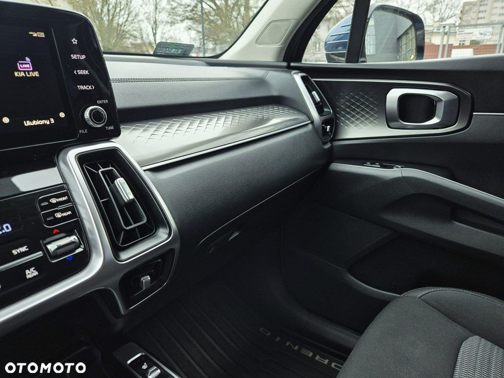 Kia Sorento 1.6 T-GDI HEV L 7os - 34