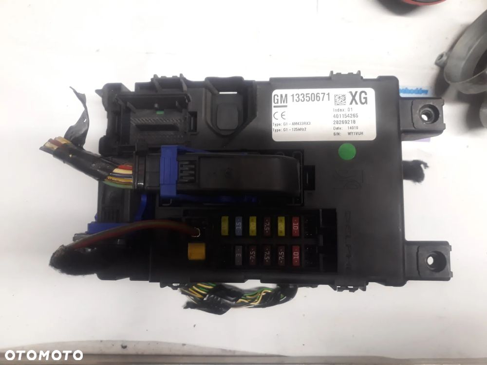 ZESTAW STARTOWY OPEL CORSA D 1,3 CDTI  STEROWNIK BOSCH  55577463 - 3