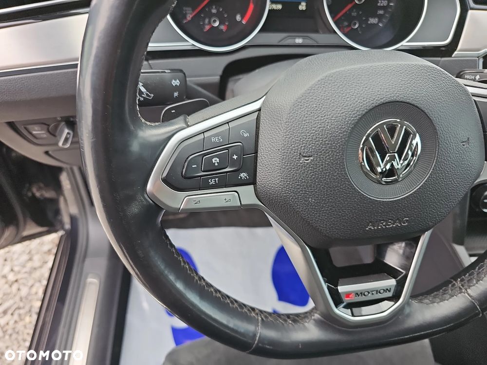 Volkswagen Passat 2.0 TDI 4Mot Elegance DSG - 17