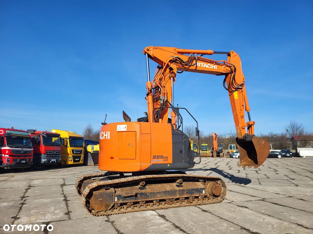 Hitachi ZX 225 LC5B spr z Niemiec krótki tył waga 26 ton - 16