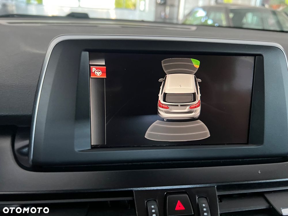 BMW Seria 2 218d Sport-Aut Luxury Line - 40