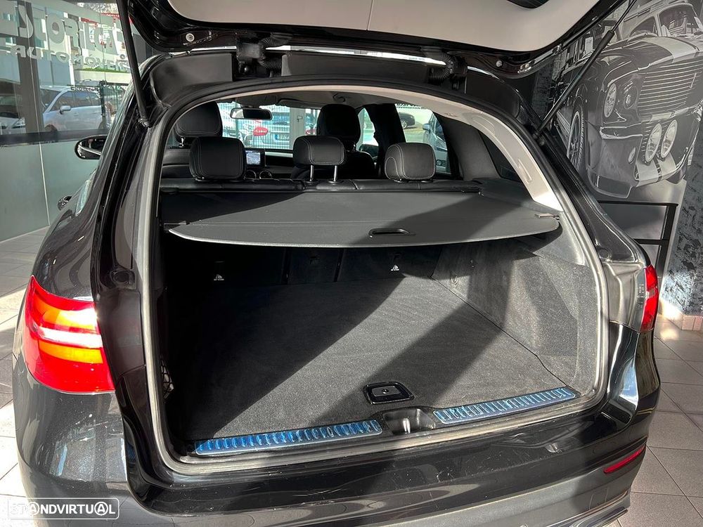 Mercedes-Benz GLC 220 - 23