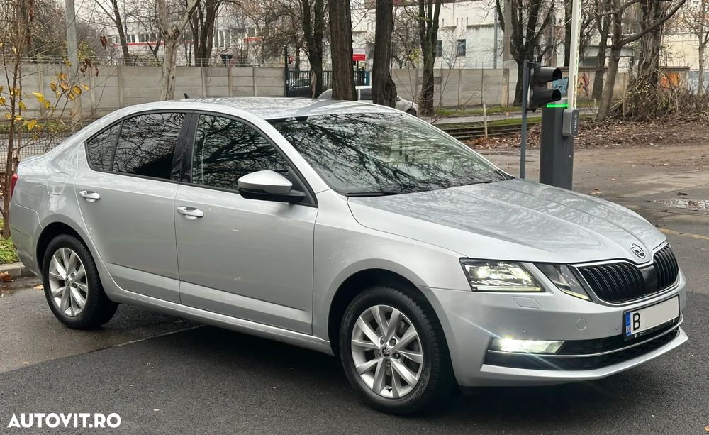 Skoda Octavia 2.0 TDI 4x4 DSG Style - 10