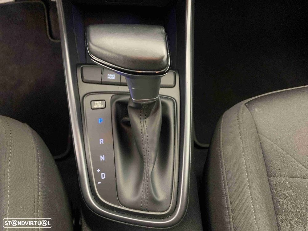 Hyundai Bayon 1.0 T-GDI Premium DCT - 8