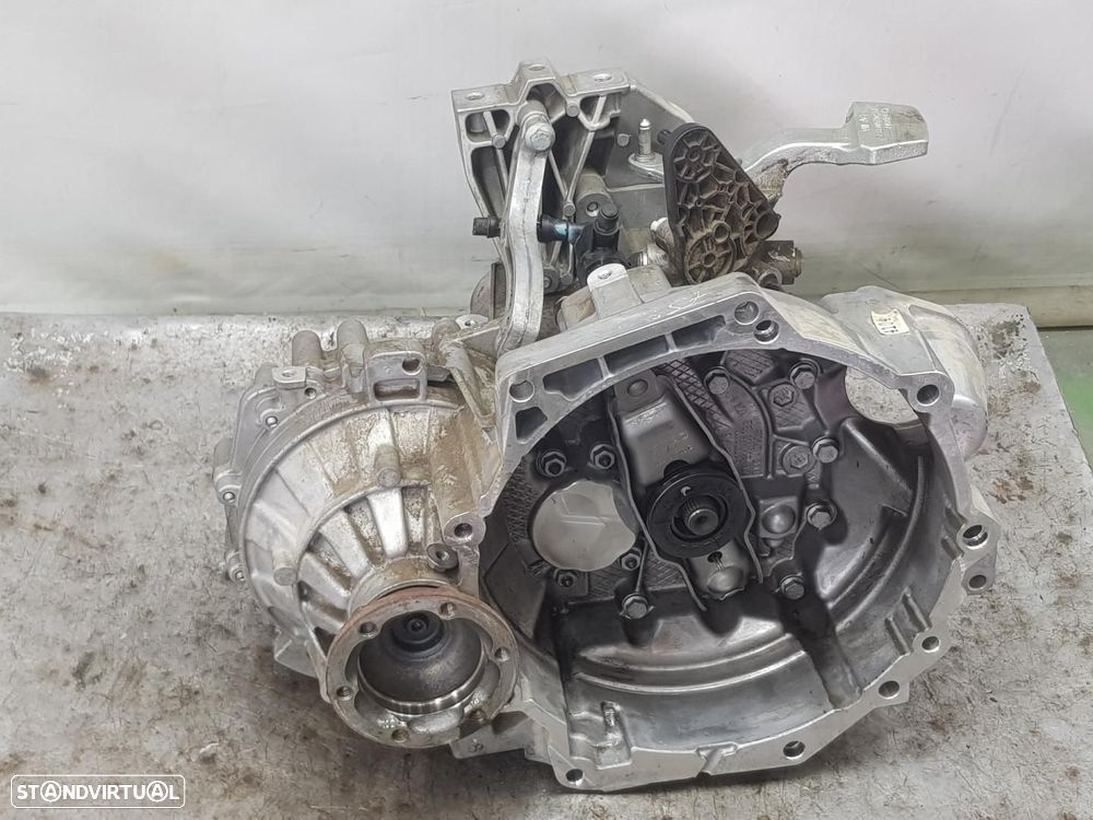 CAIXA DE VELOCIDADES SKODA KAROQ NU REF. TKN - 1