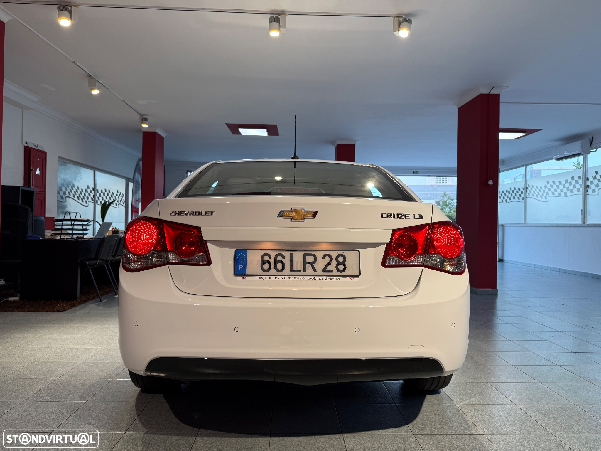 Chevrolet Cruze 1.6 LT - 5
