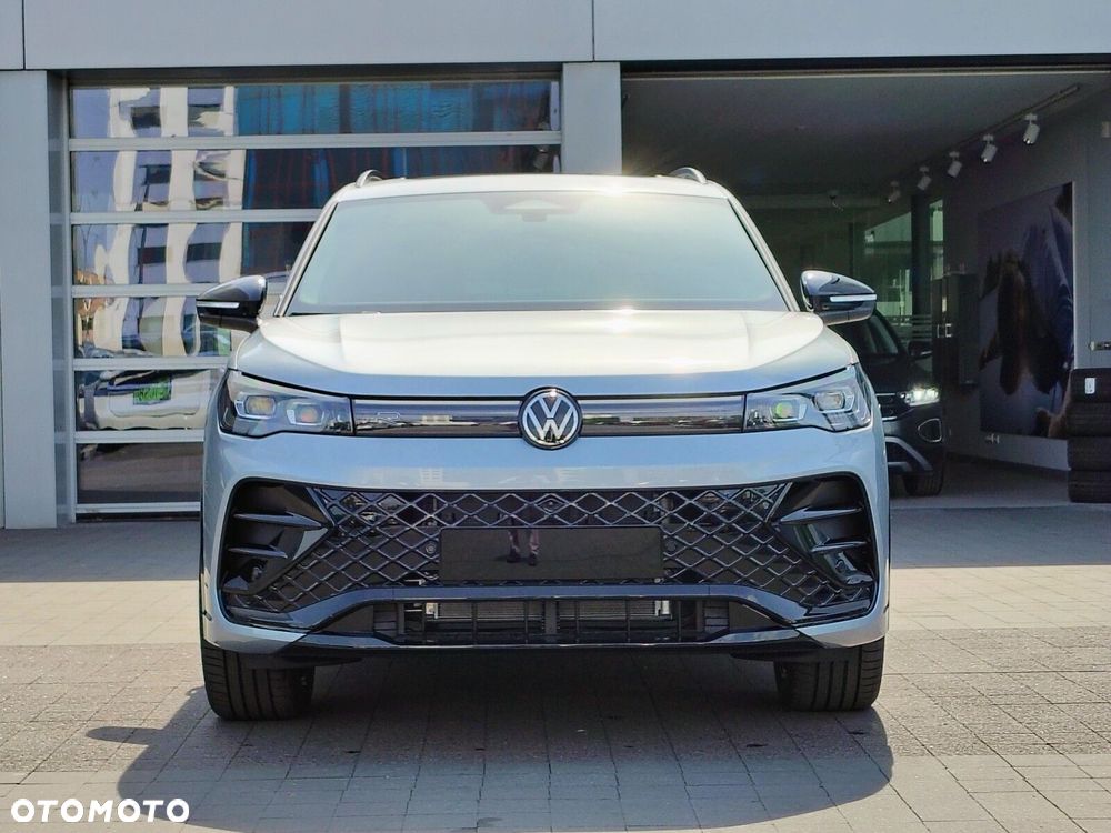 Volkswagen Tiguan - 3