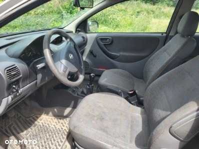 Opel Corsa - 8