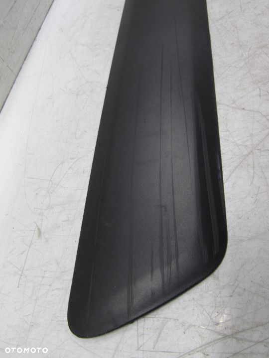 Berlingo-partner II 08- listwa boczna prawa 9682859877 - 3