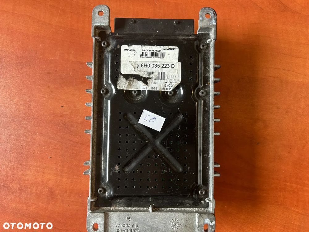 WZMACNIACZ MODUŁ AUDI A4 B7 8H0035223D - 1
