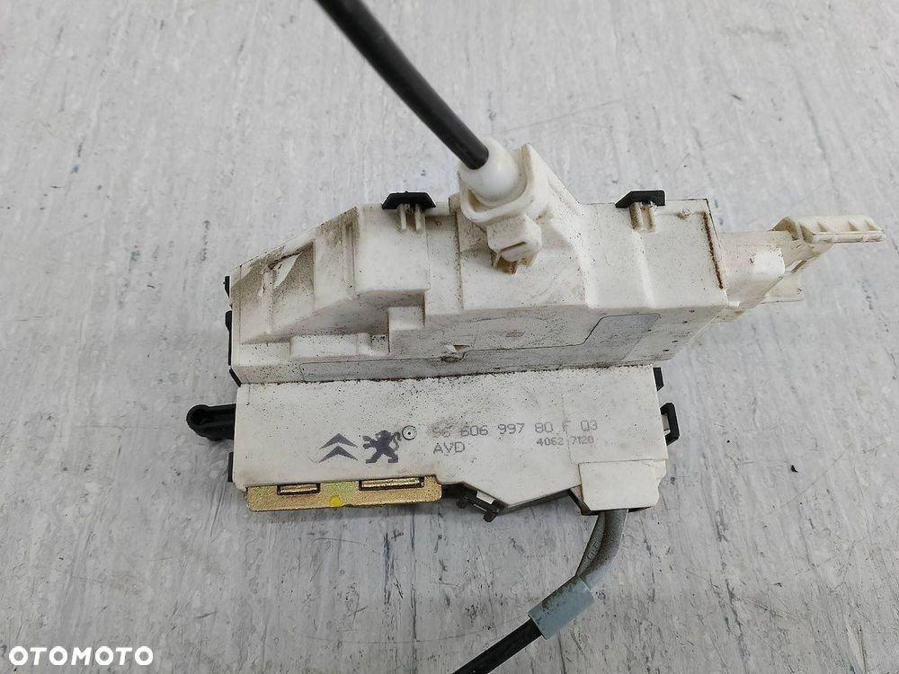 ZAMEK DRZWI PRAWY PRZÓD CITROEN C4 I ( 04-08 ) 9660699780F - 6