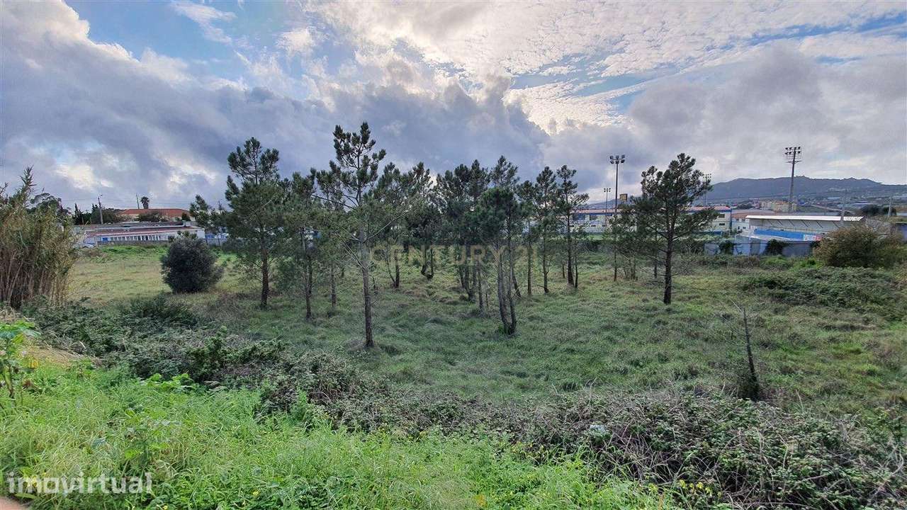 Terreno à venda em Cacém e São Marcos, Sintra - 8800m² - Grande imagem: 3/7
