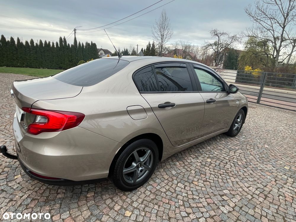 Fiat Tipo 1.4 16V Easy EU6d - 11