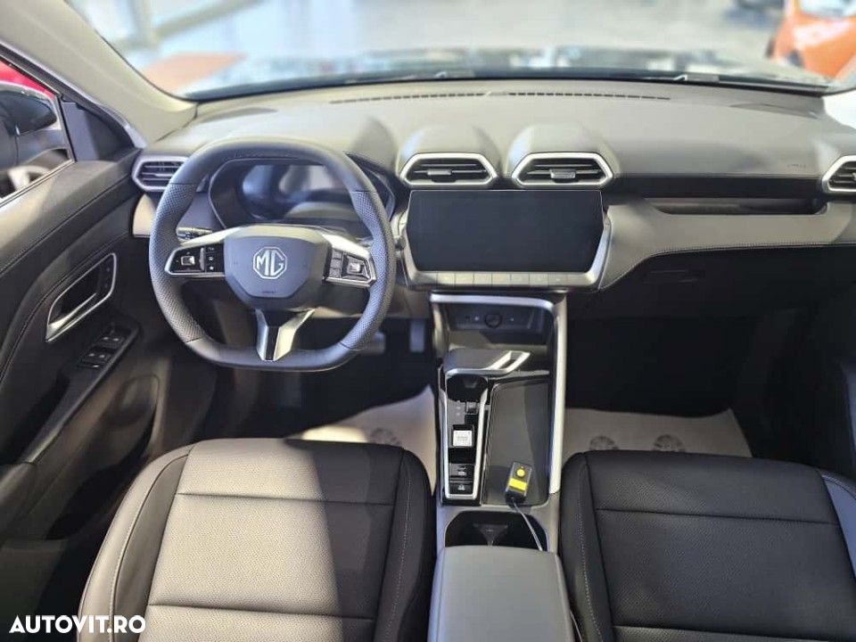 MG ZS HEV Hybrid+ Luxury - 9